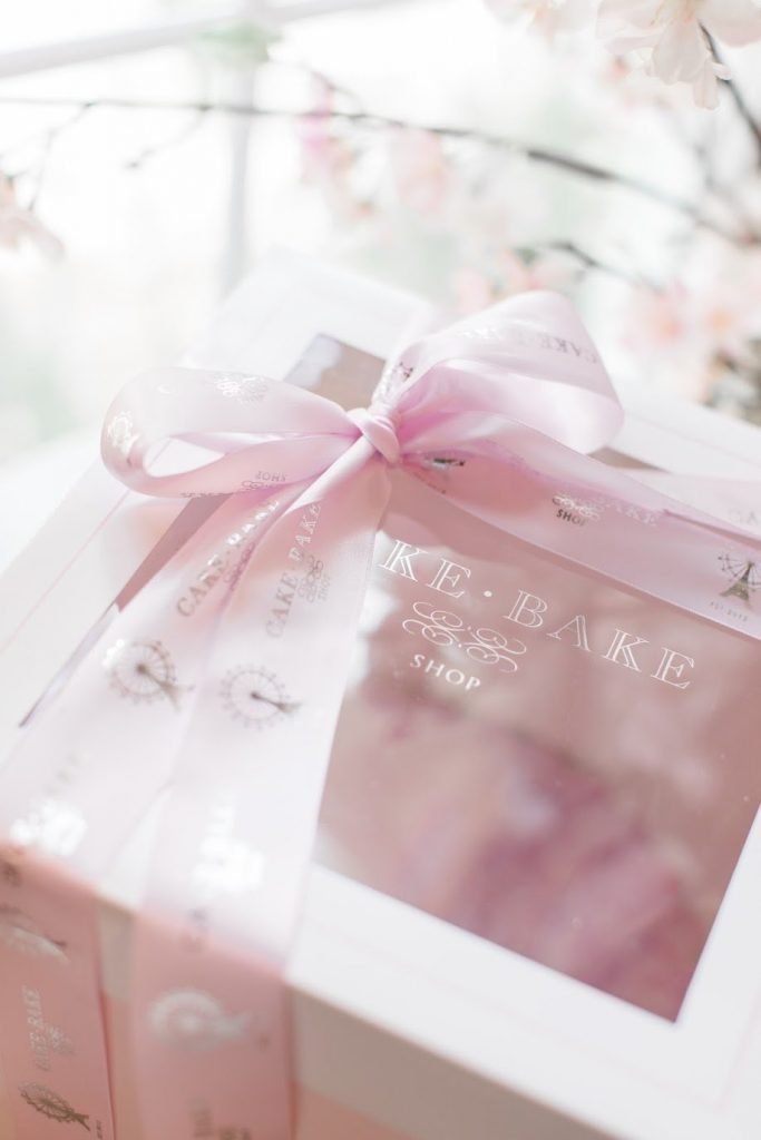 Bakeries That Will Deliver Pink Champagne Cake To Your Door - The cake bake shop