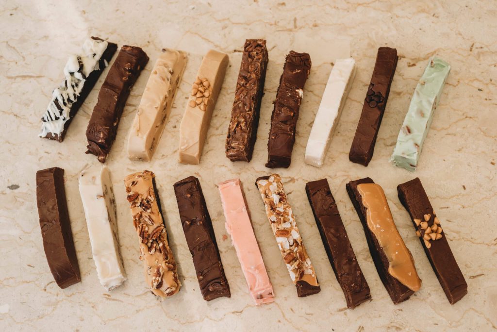 Best 8 Gourmet Fudge Shops Online That Deliver Nationwide - Ryba's Fudge Shop