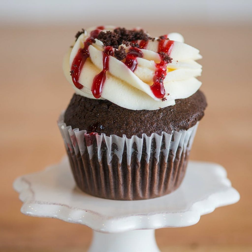 These 13 Bakeries Deliver Gourmet Cupcakes To Your Doorstep Fast - brooklyn cupcakes
