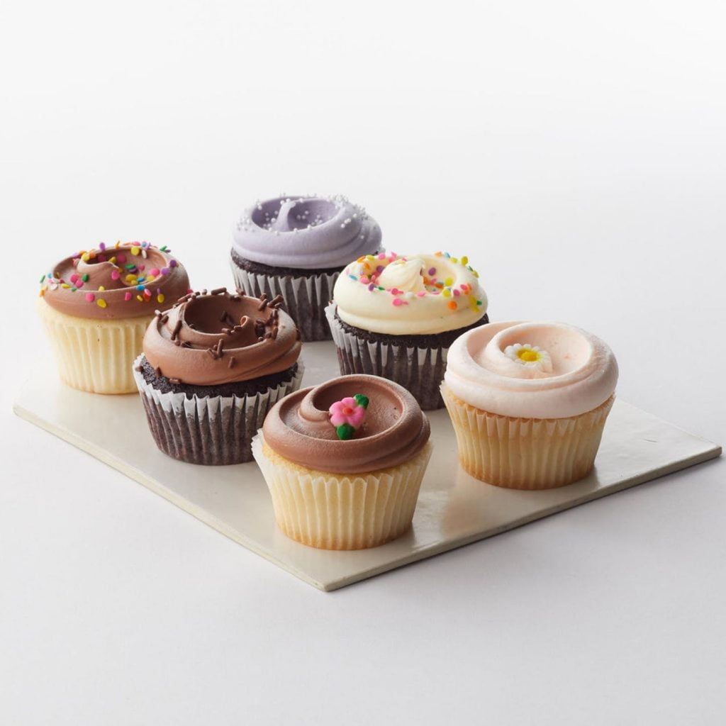 These 13 Bakeries Deliver Gourmet Cupcakes To Your Doorstep Fast - magnolia bakery
