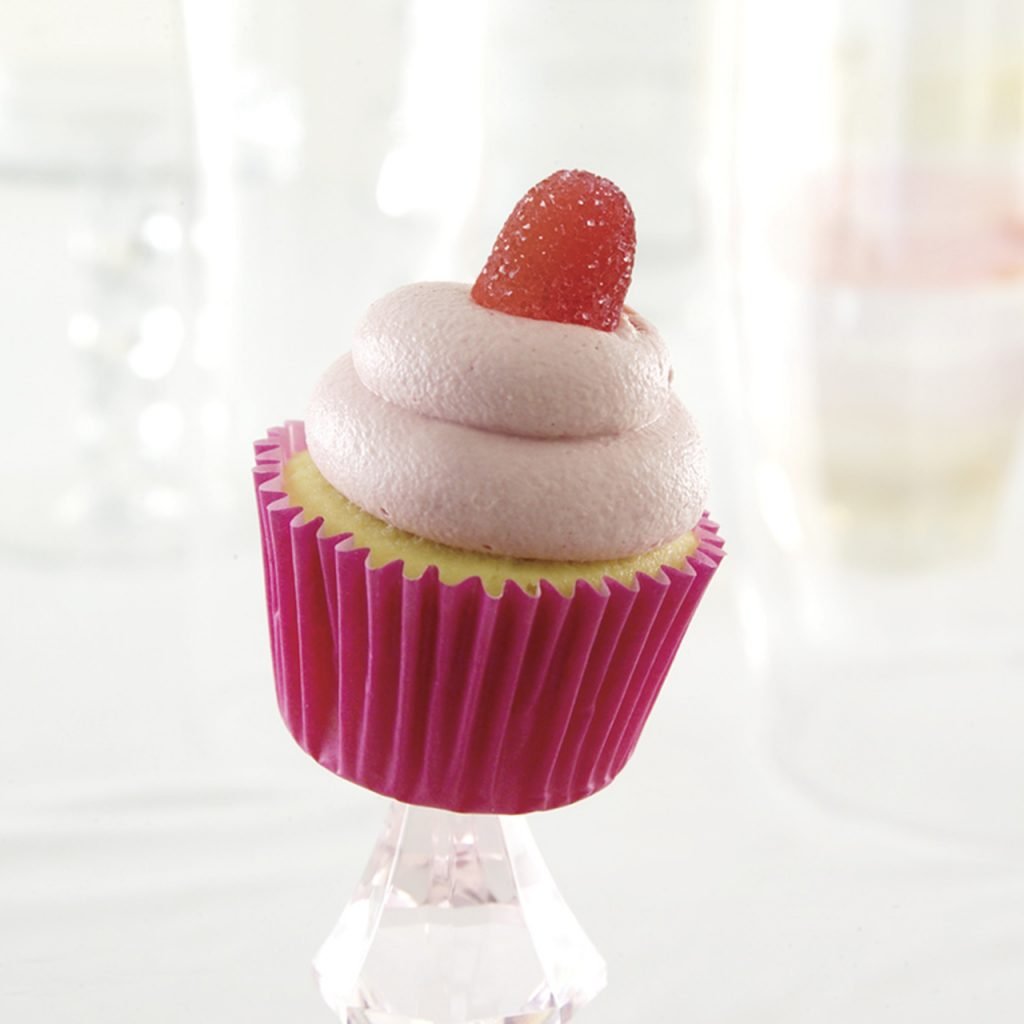 These 13 Bakeries Deliver Gourmet Cupcakes To Your Doorstep Fast - sweet street