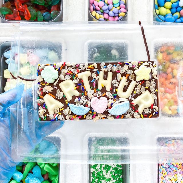Custom picture on candy top this chocolate custom candybar