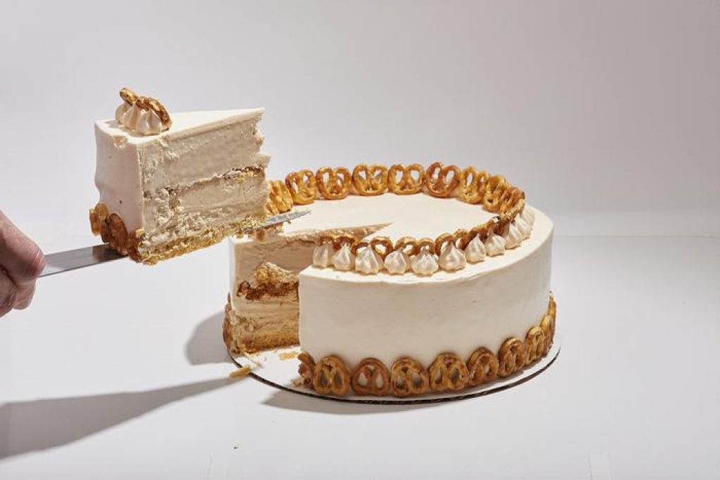 Best Places Online That Deliver Ice Cream Cakes Nationwide - Morgensteins ice cream cakes