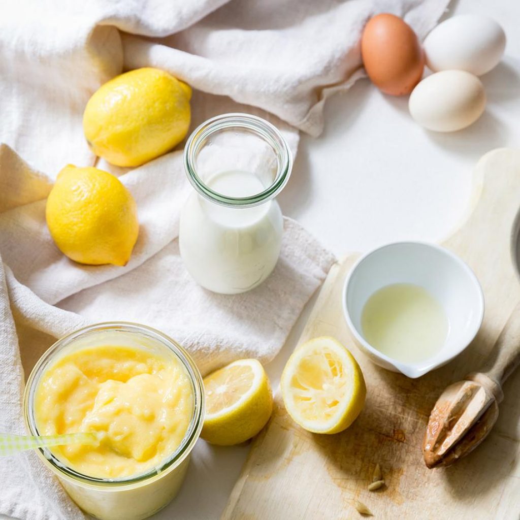 Best Bakeries Online That Deliver Fresh Lemon Cakes Nationwide - daisy cakes
